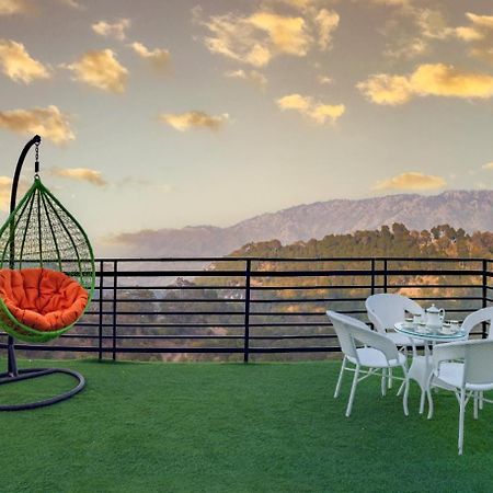 Himalyan Basera I Pvt Balcony I Serviced Apt I By Exotic Stays Kasauli Exteriör bild