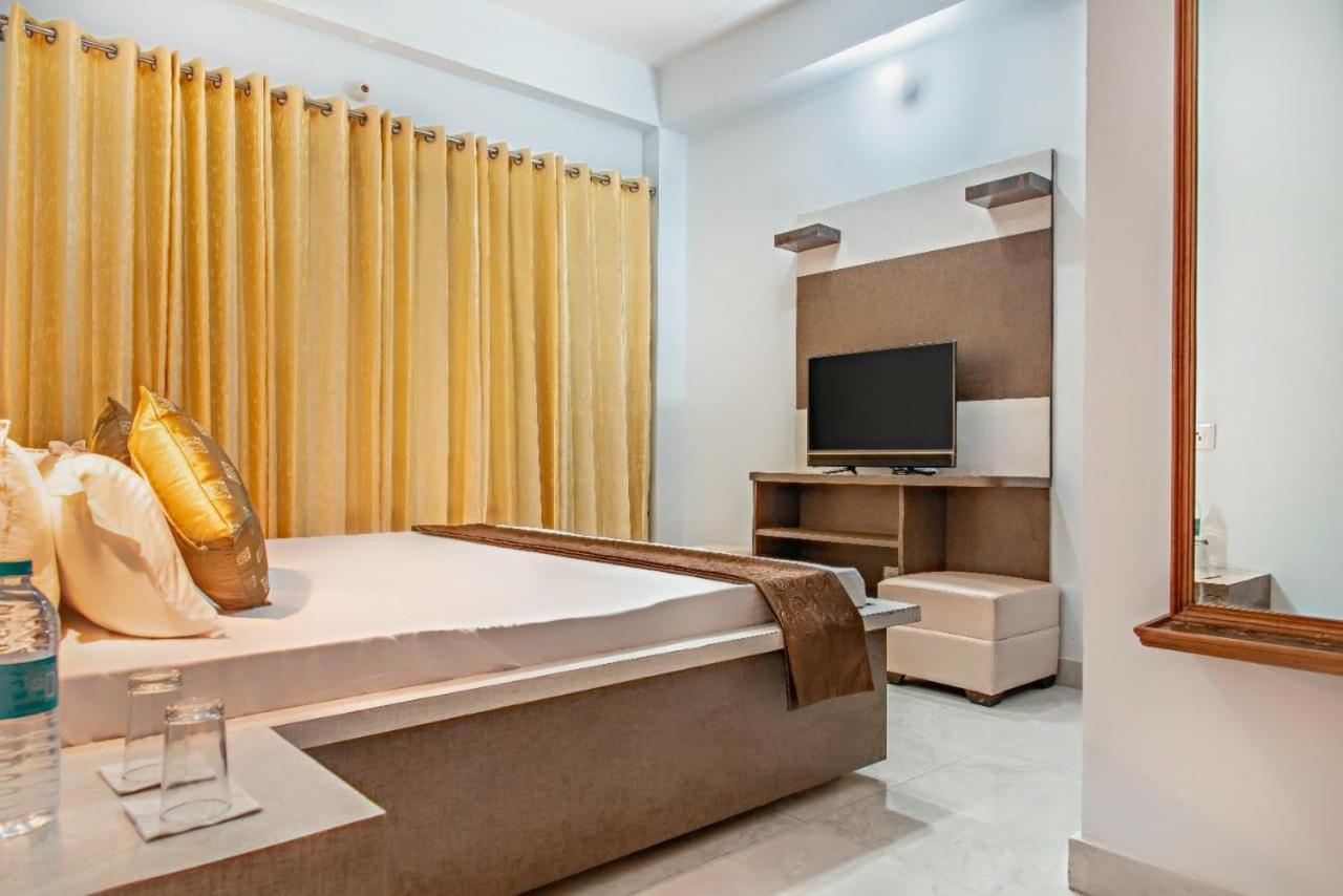 Himalyan Basera I Pvt Balcony I Serviced Apt I By Exotic Stays Kasauli Exteriör bild